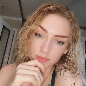 Meet your Posher, Summer
